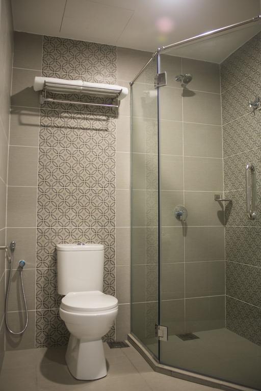 Qlassic Hotel Σεπάνγκ Εξωτερικό φωτογραφία